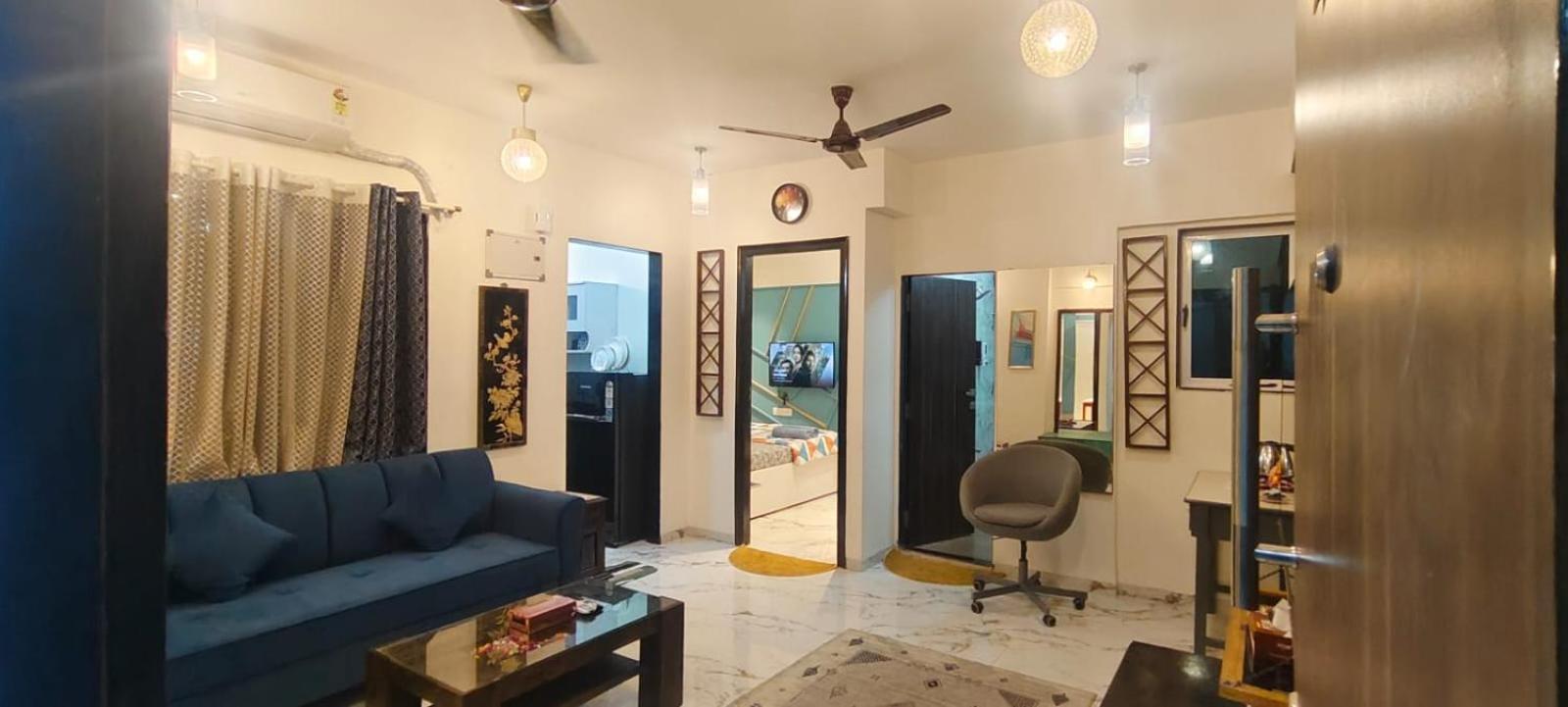 Elegant 1bhk At Bandra W Close To Lilavati Hospital Apartament Bombaj